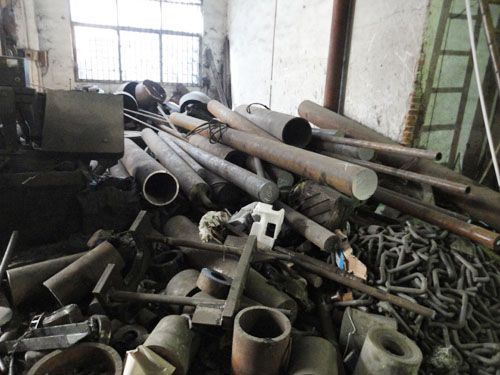 东莞市中堂东达机械厂主要承接造纸机械配件,管桩配件及钢管,钢管加工